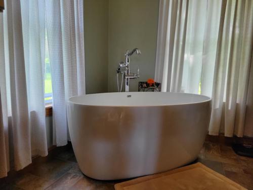 Létesítmények, Modern, Amish-Built Farmhouse, 3 bedrooms sleeps 6 in Medina (NY)