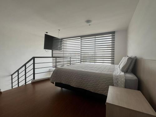 Espectacular Loft en UIO in เอลคีรอน