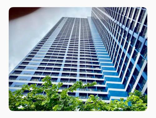 Chic Luxury Air condo 2 Bedroom Finest City Living Air Makati Gym Swim Park 300, Metro Manila