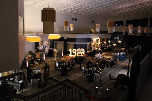 Gateway Hotel & Convention Center, BWPC