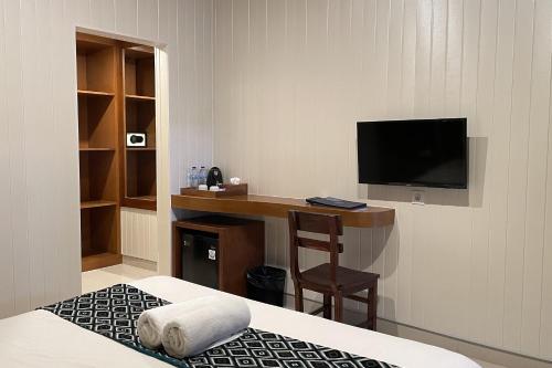 Deluxe Double Room  image 9