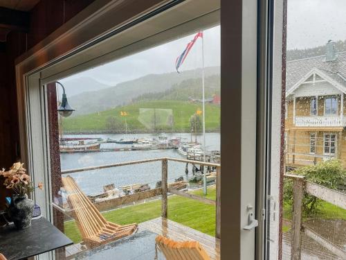 Exterior view, Unique Modern Harbour Home In Valsøyfjord in Valsoyfjord
