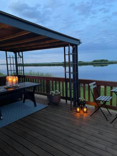 Vista exterior, Protected Fjord Cabin With Fjord Views in Uggelhuse