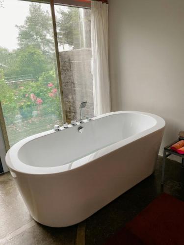 A szálláshely kívülről, Unique Cabin With War Bunker In Vanse in Vanse