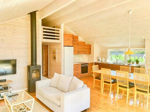 A szálláshely kívülről, Family Cabin With Panoramic Windows By Oksrødkilen in Gressvik