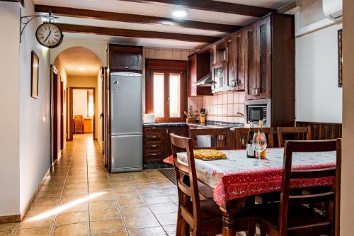 Casa Rural Arroal I in Sotoserrano