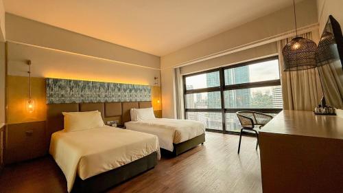 room detail thumbnail 1