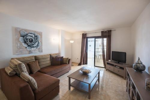 Paloma Beach Apartments - image 4