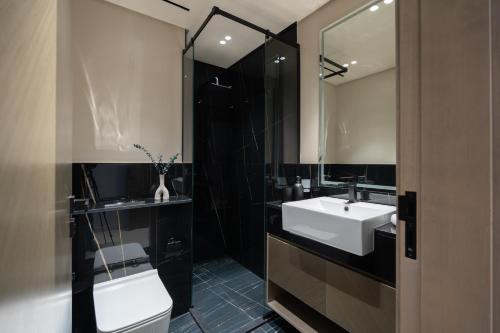 Keyrock Binghatti Canal - Hot Tub, Pool & Gym Access, Dubái (foto 4)