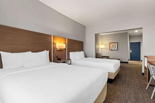 Spark by Hilton Catoosa Tulsa - image 13