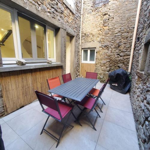 Le chant des vignes - Maison pour 6 avec patio in Aigne