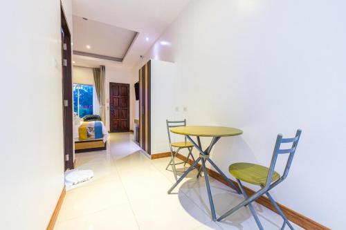 Tongtong Garden Holiday Hotel普吉岛通通花园酒店 - image 2