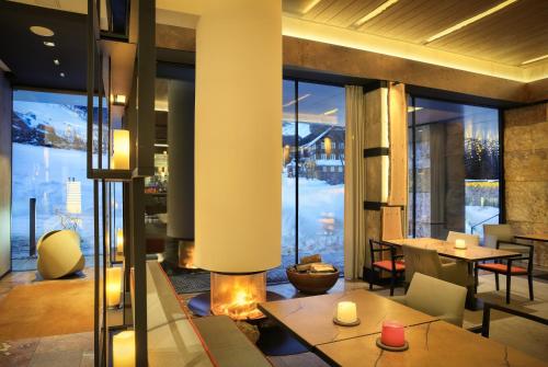 Grand Hotel Hradec - image 5