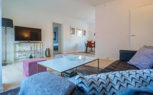Spacious & Comfortable Apartment Near Tivoli & Metro, Copenhague (photo 2)
