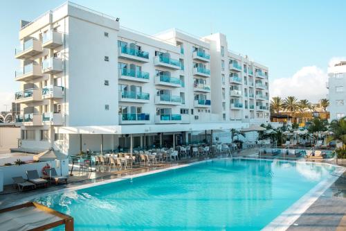 Úszómedence, Somantonia apartments in Protaras