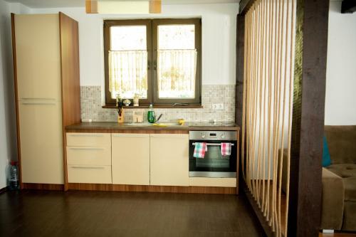 virtuve, Casa Valea Prejbei in Rau Saduluja