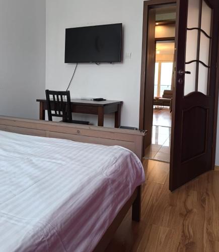 EUROPA22 "Hostel - prywatne 3 pokoje" lub "Apartament cały z 3 pokojami" - CENTRUM MIASTA Szybkie i Łatwe Zameldowanie 24h