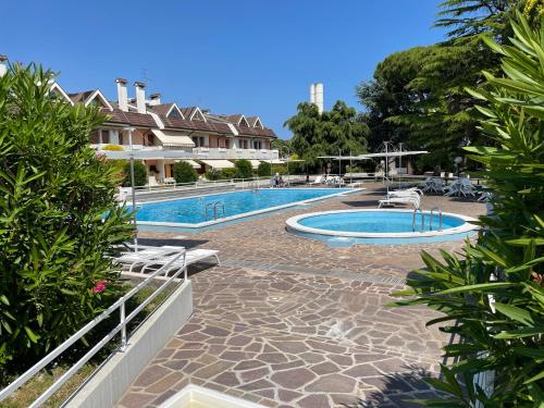 Piscina, Vicino al Mare RESIDENCE EQUILIO