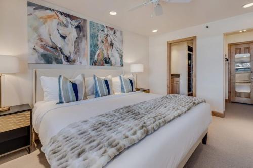 New Listing 2BR 2BA Condo - Mountain Views