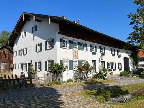 Historic and unique Farm House from 1604