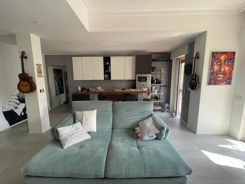 Stylish 1 bedroom apartment in Rome, Рим (фото 8)