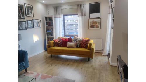Fantastic Modern 2-Bed Flat in Lambeth - image 4