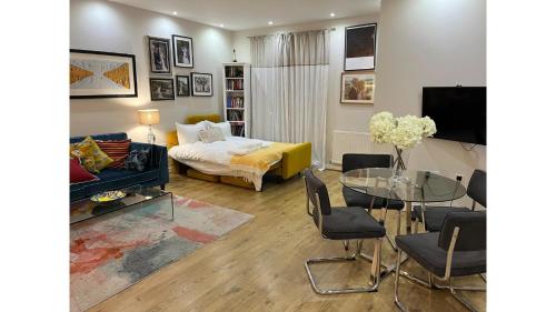 Fantastic Modern 2-Bed Flat in Lambeth - image 5