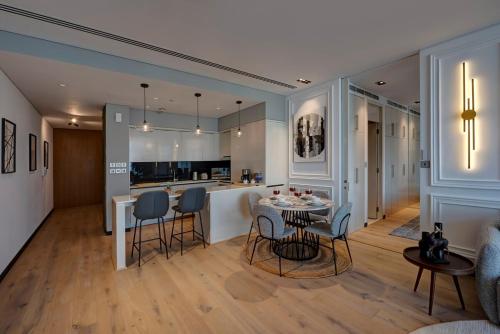 Index Tower - Premium Suites by Radiance, Dubai (photo 8)