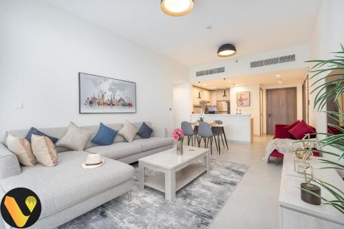 Vogue Al Wasl 1 Residence East - Stunning 24th Floor View of Glow Garden, Near Metro, with Easy Access to Sheikh Zayed Road & Dubai World Trade Centre, Dubaj (fotografie 10)