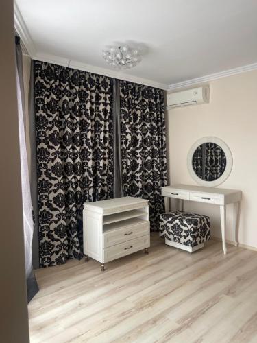 Penthouse Apartment image 10