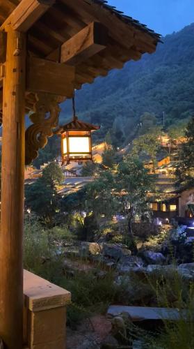 Ümbrus, Wangxian Shanshe Homestay B&B-Wangxian Valley Scenic AreaHouse Wangxian Valley Scenic Area in Shangrao