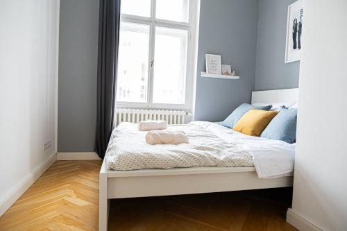 Rentero Spacious Apartment near Prague Castle, Prague (photo 11)