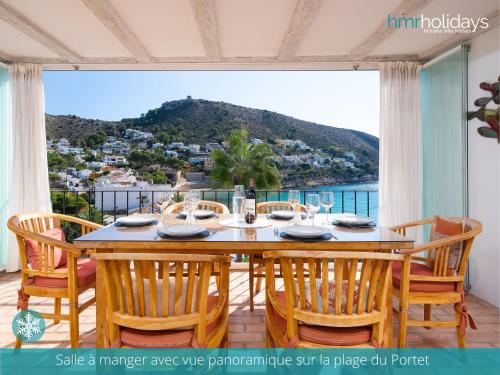 Penthouse SeaEsta by HMR Holidays - image 3