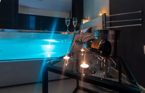 PLAN Deluxe - Romantic Excape with Whirpool Tub Niš, centar, FREE parking, Niš (foto 3)
