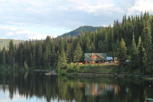Viesnīcas āriene, Lac Des Roches Resort in Litlforta (BC)