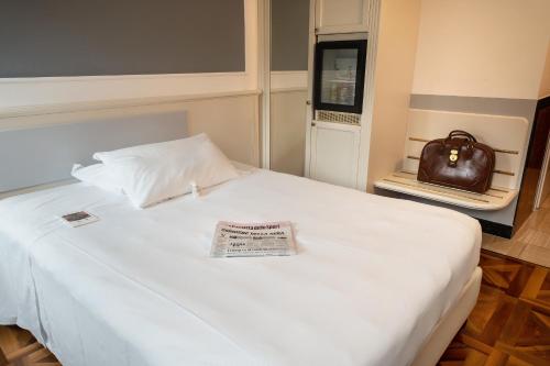 Santa Barbara Hotel - image 3