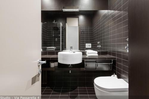 Brera Apartments in San Babila - image 13