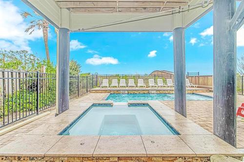 109SOB Ocean Front 7BR/5B Home with Private Pool, Game Room