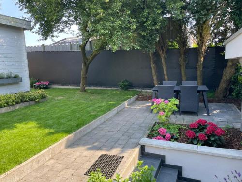 Kert, Huize Emma in Lamswaarde