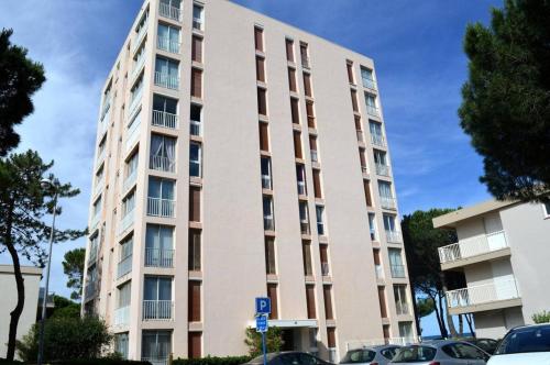 Apartment image 2