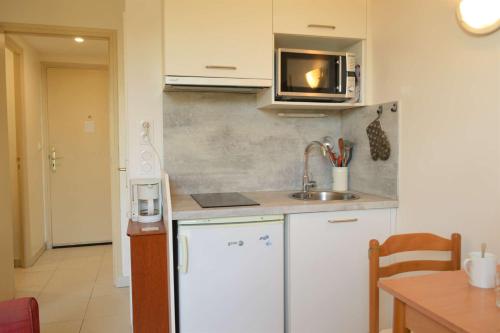 Apartment image 10