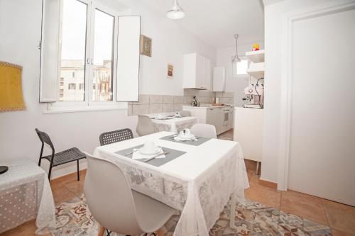 B&B MARTIN - image 9