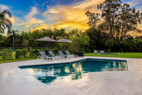 Villa Tation 8BR Mini Hotel Villa Tation 8BR Mini Hotel