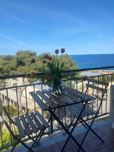 Charming places Casa A, just a few steps from the sea