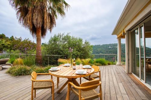 Attrezzature e servizi, VILLA NIDAZUR VI4413 By Riviera Holiday Homes in La Trinite