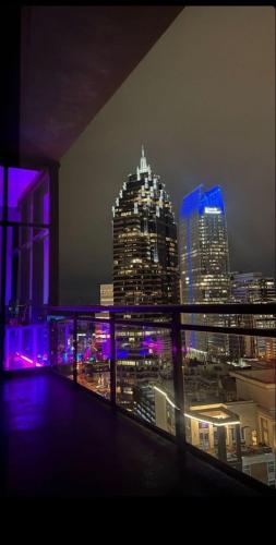 Ace Of Space Hotel & Suits