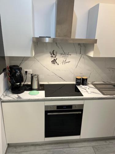Roma Apartment Metro A Domus Acquedotti, Rom (Foto 5)