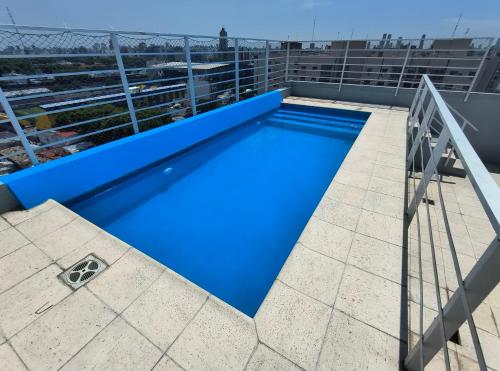 Swimming pool, @juanbjustoapartamento in Villa Crespo