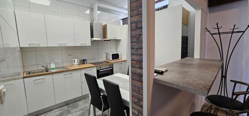 Apartments Fazarinc - image 10
