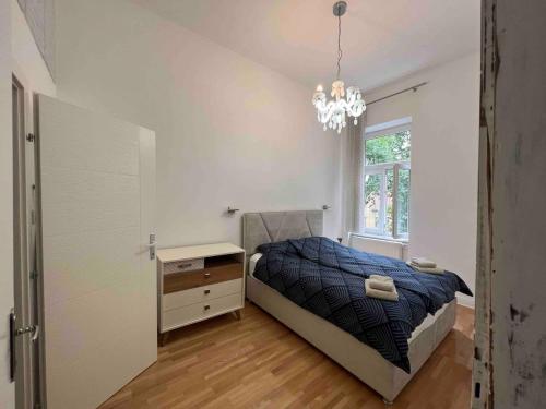 Historic Apartment in Center